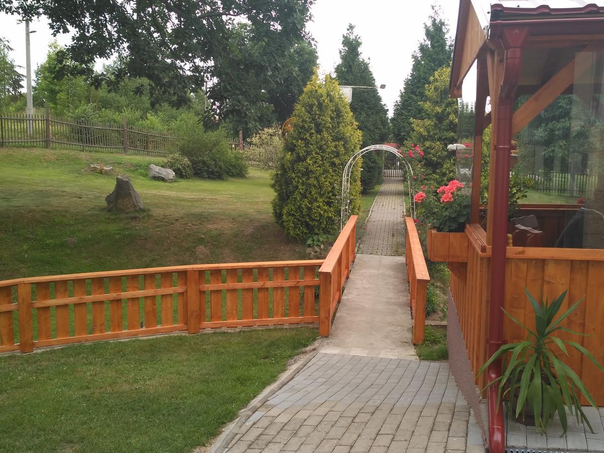 Penzion U Bernardyna ตาโคฟ ภายนอก รูปภาพ